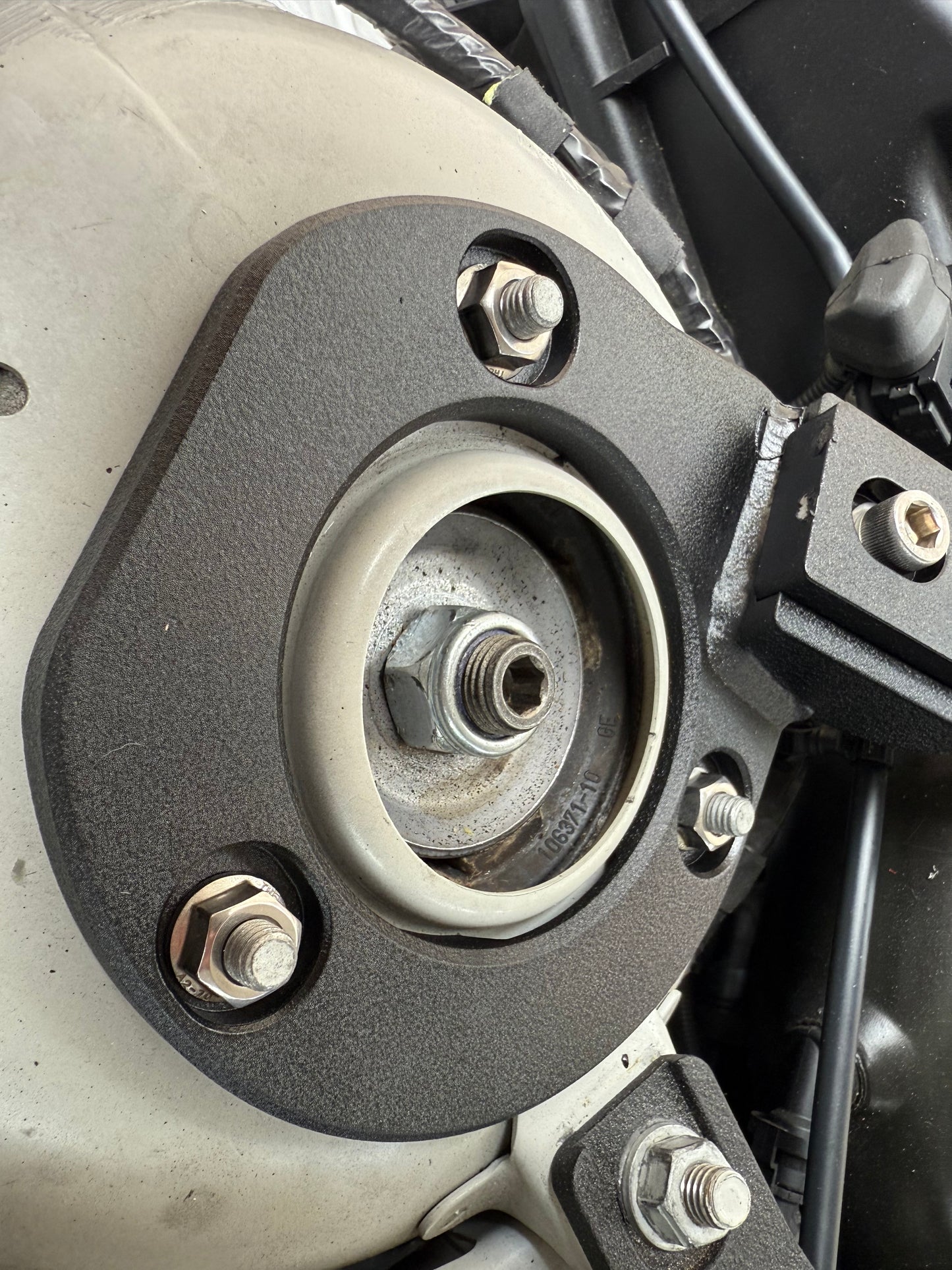 BMW Z4 Strut Tower Brace (E85/E86)