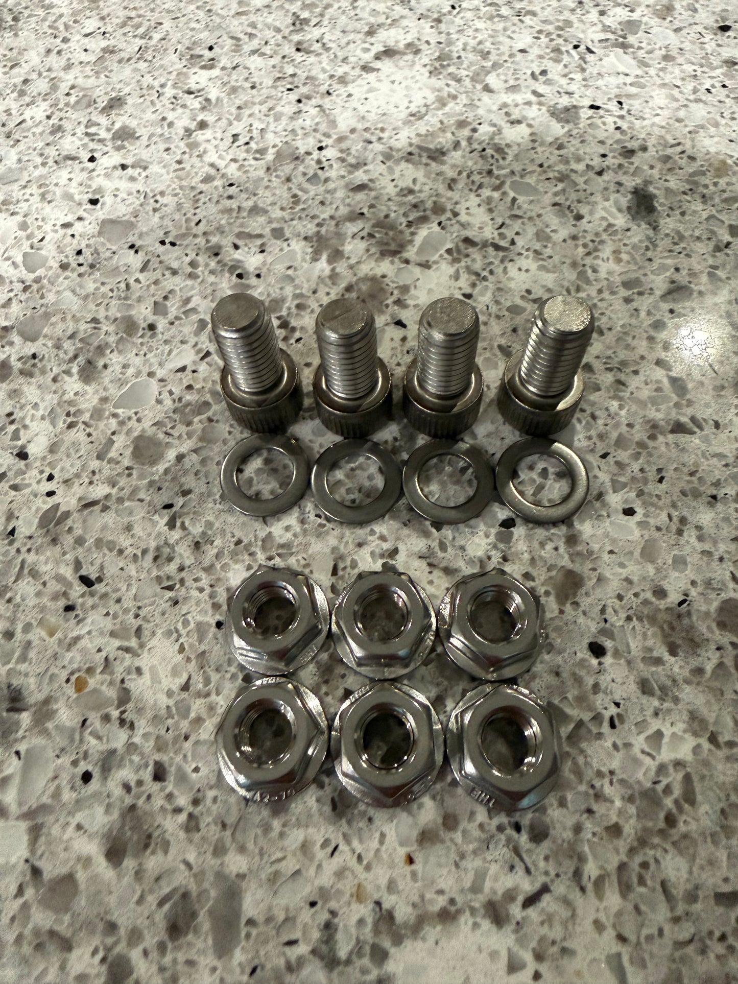 Strong Strut Hardware Kit